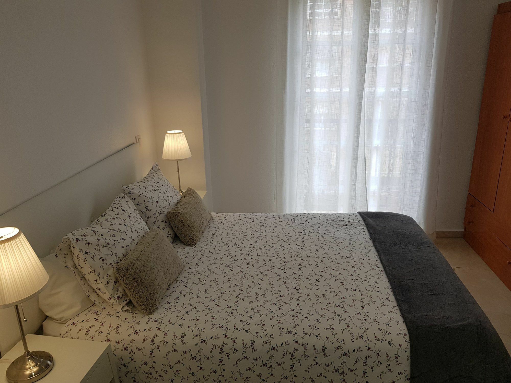 Fan Flat Mariscal Apartment Malaga Bagian luar foto