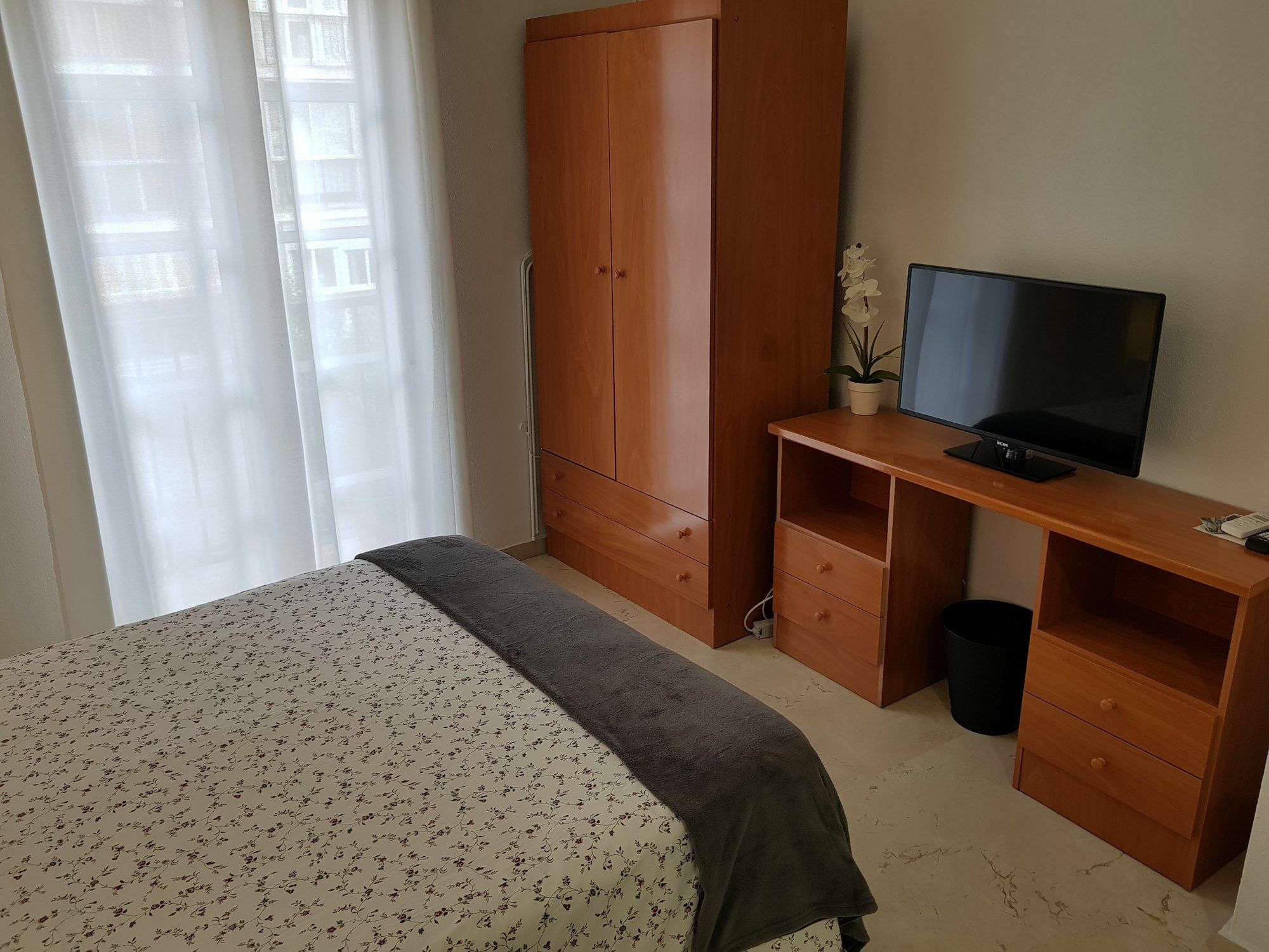 Fan Flat Mariscal Apartment Malaga Bagian luar foto